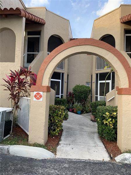 8657 SW 5TH - Photo 1