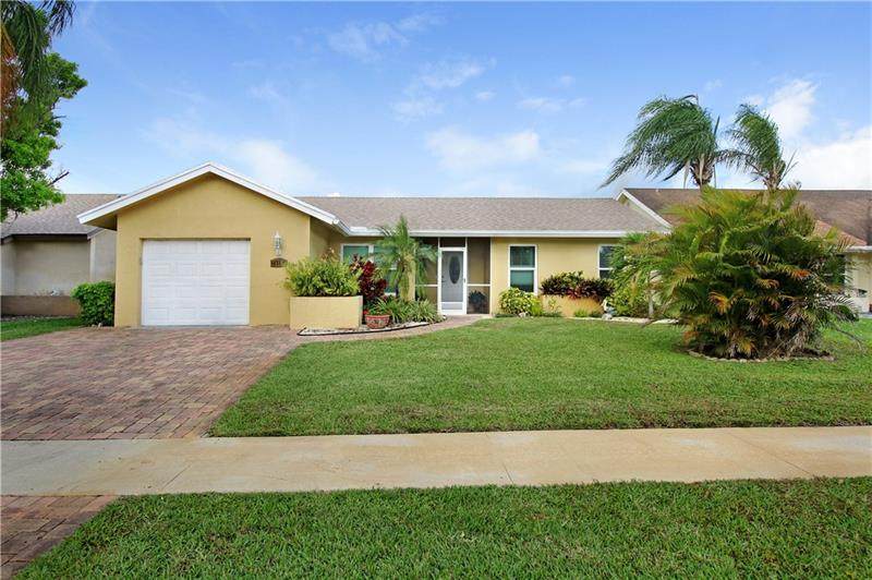 10525 Greenbriar Ct - Photo 1