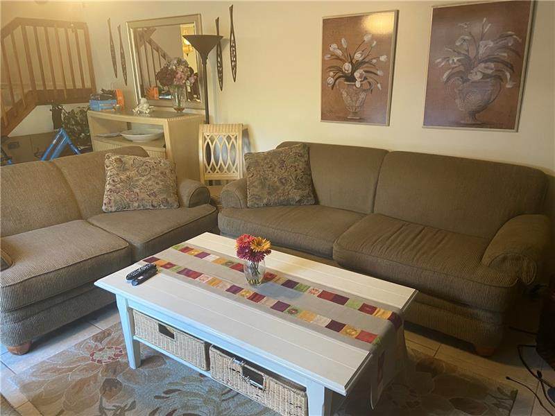 9847 6th Ct - Photo 1