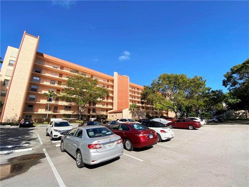 14623 Bonaire Blvd - Photo 1