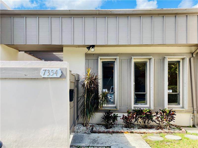 7354 106th Ct - Photo 1