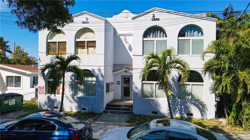 345 34 ST - Photo 1