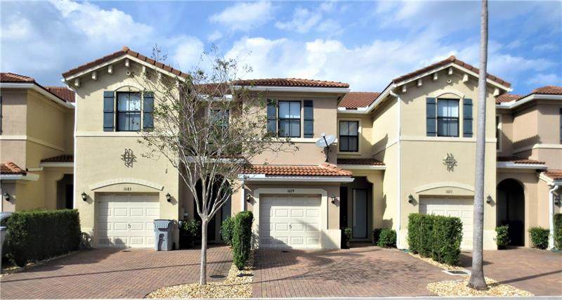 1079 33rd Ct - Photo 1