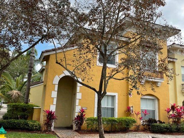 3144 Merrick Ter - Photo 1