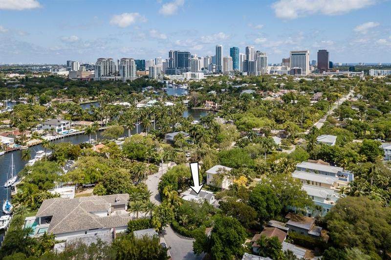 650 Coconut Dr - Photo 1