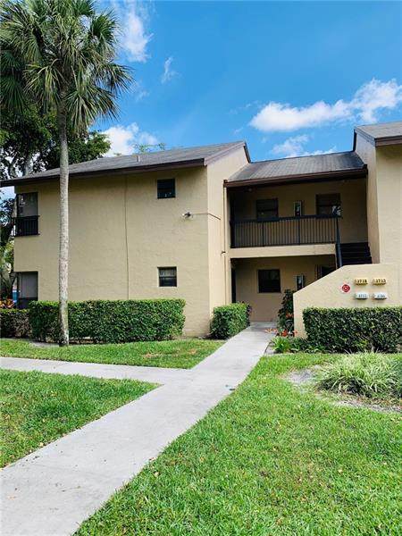3719 Cocoplum Cir - Photo 1