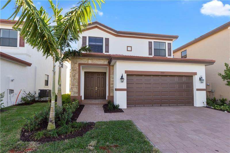 3514 W 106 St - Photo 1