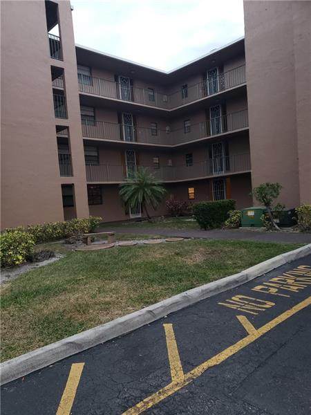 3100 Pine Island Rd - Photo 1