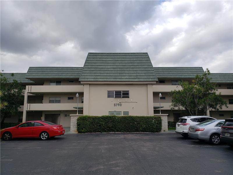 5790 Stirling Rd - Photo 1