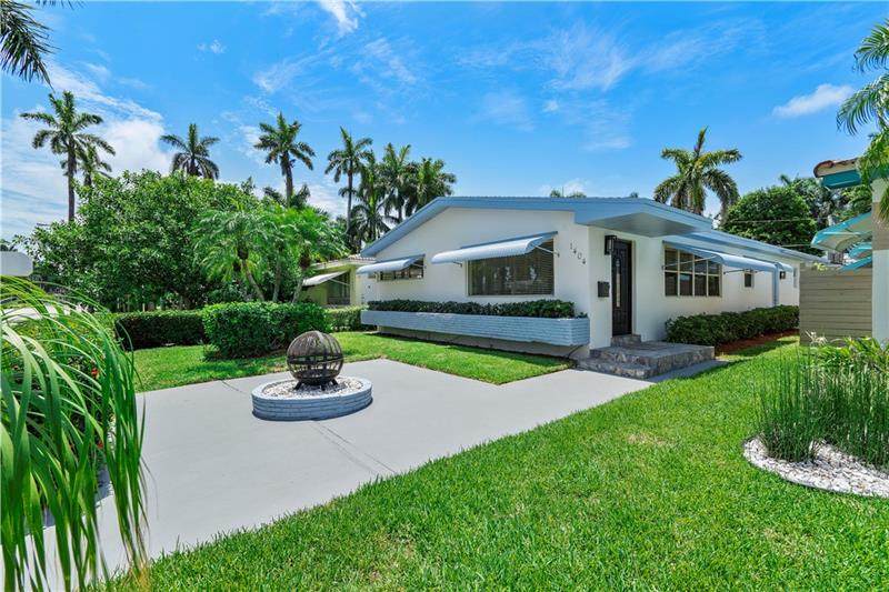 1404 Hollywood Blvd - Photo 1