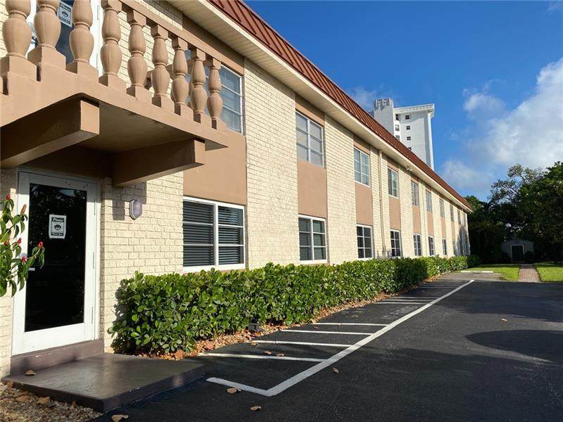 12 19th Ct - Photo 1