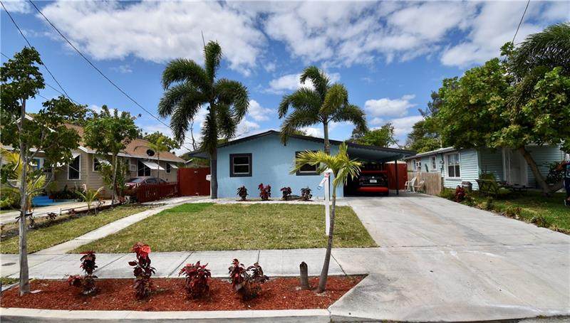 3715 Pinewood Ave - Photo 1