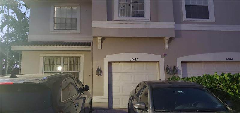 12467 44th Ct - Photo 1