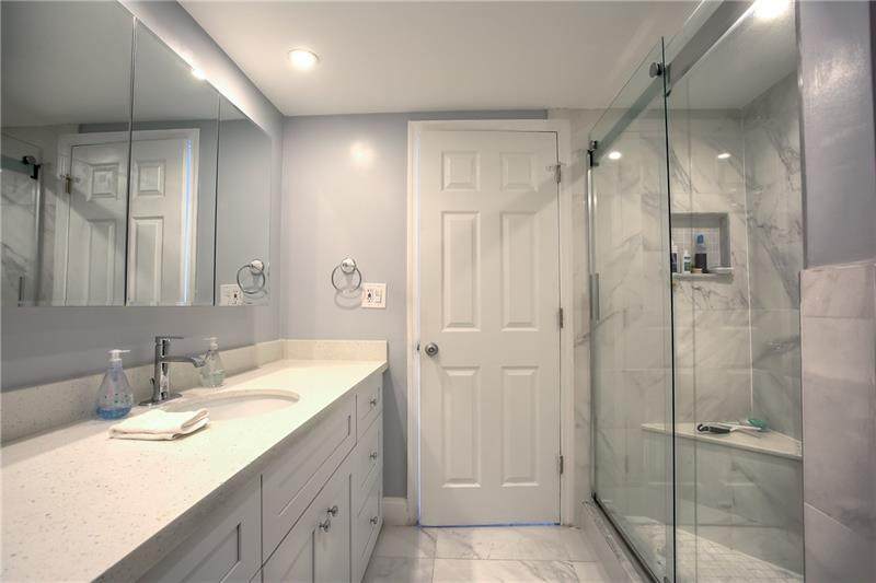 100 Golden Isles Dr - Photo 1