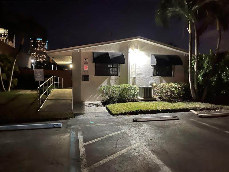 632 4th Ave - Photo 1