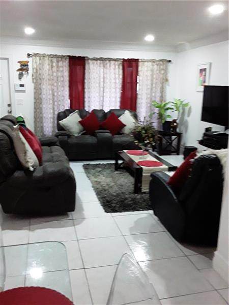 4751 17th Ct - Photo 1
