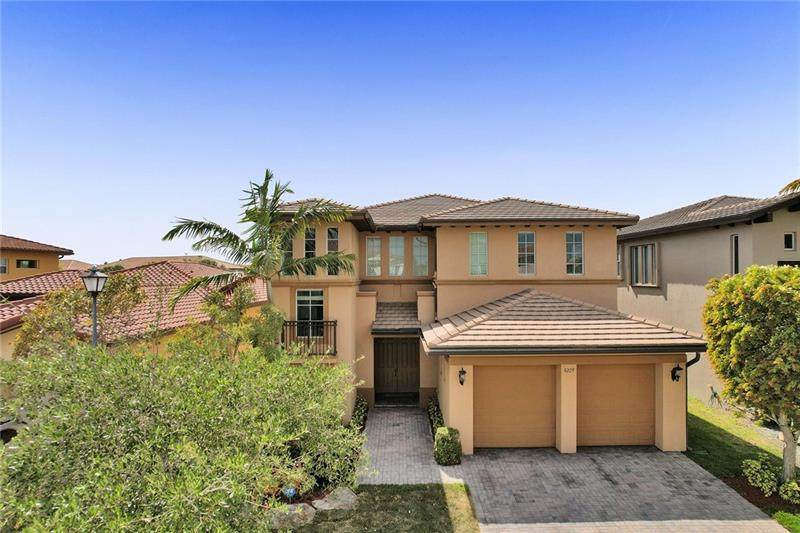 8229 125th Ln - Photo 1