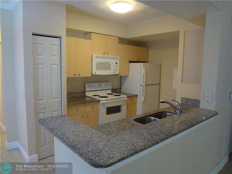 2458 Centergate Dr - Photo 1