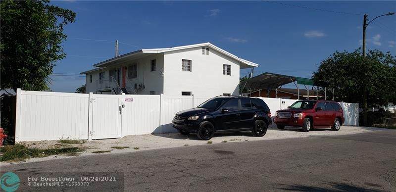 545 4th St - Photo 1