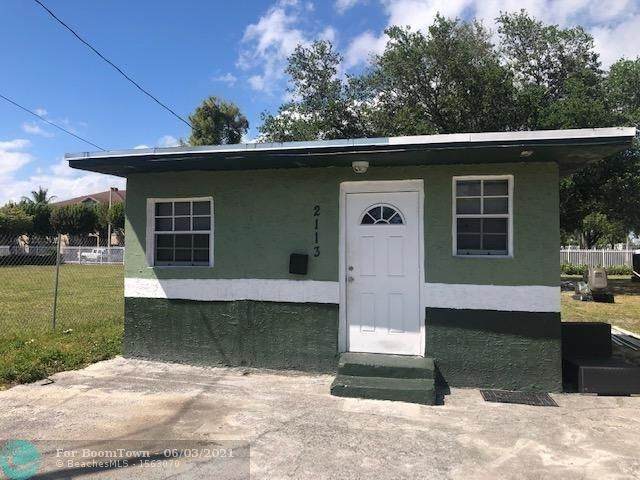 2113 76th St - Photo 1