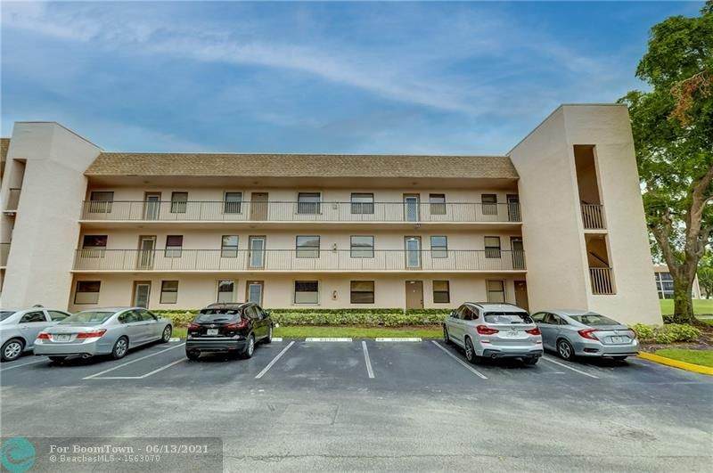 10434 Sunrise Lake Boulevard - Photo 1