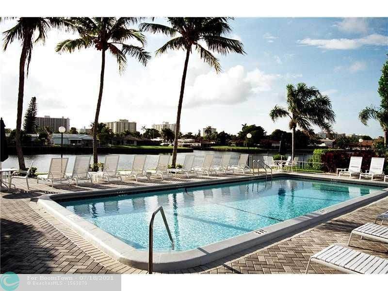 6391 Bay Club Dr - Photo 1