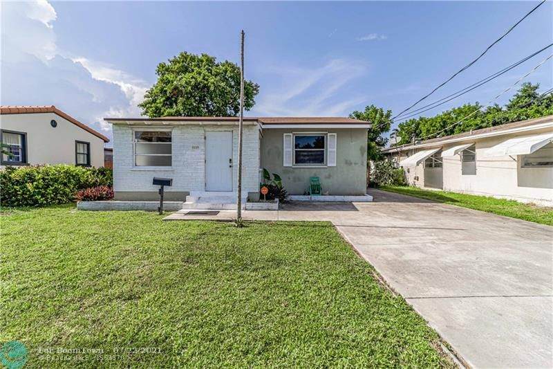 2229 Grant St - Photo 1