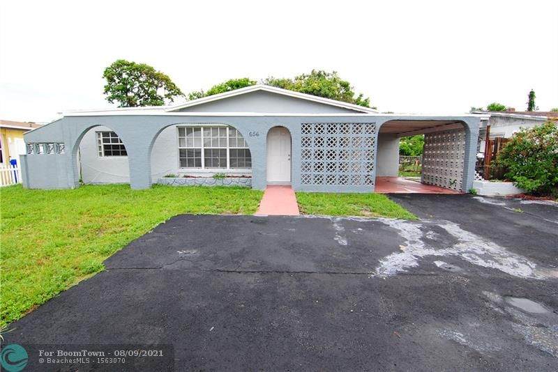 656 20th Ct - Photo 1