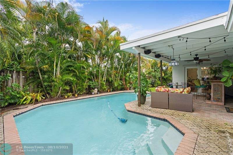 5374 119th Ave - Photo 1