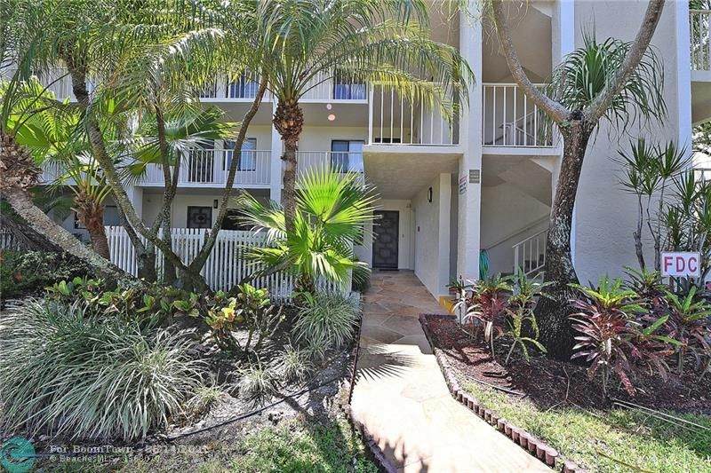 7270 Ashford Pl - Photo 1
