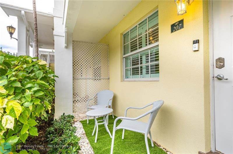 2660 8th Ave - Photo 1