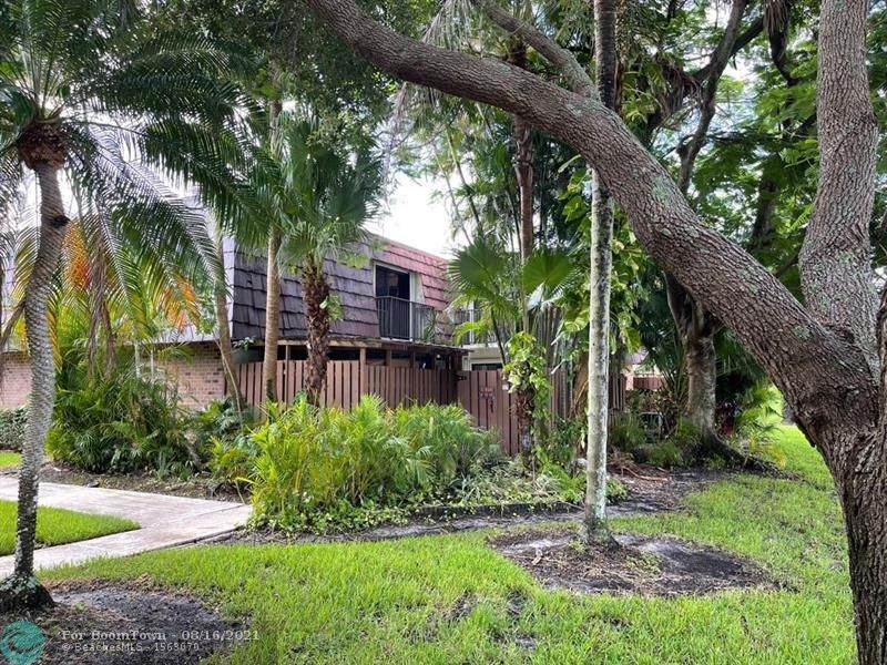 6071 54th Ln - Photo 1