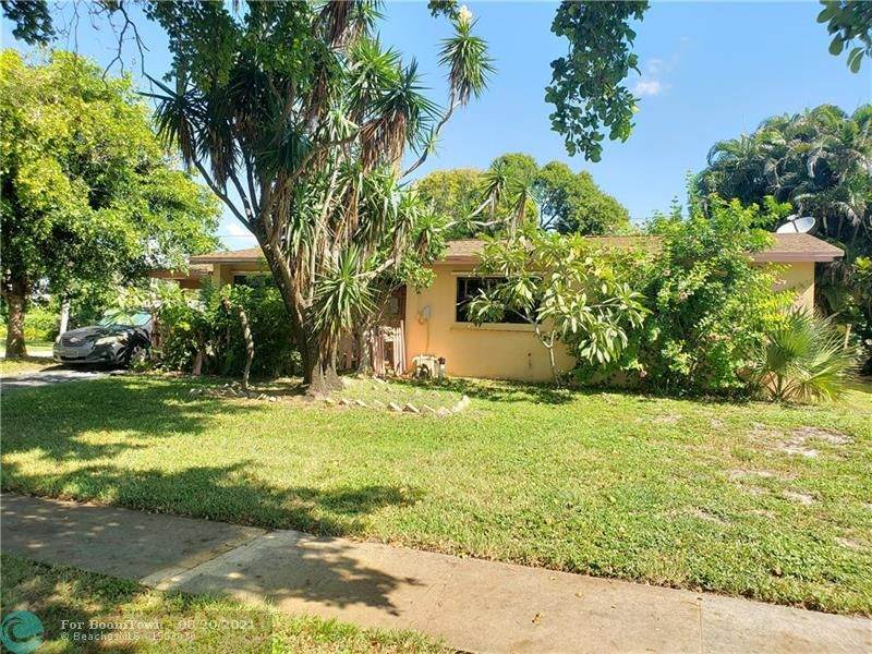 3689 Everglades Rd - Photo 1