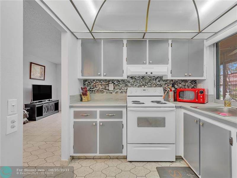 9151 Lime Bay Blvd - Photo 1