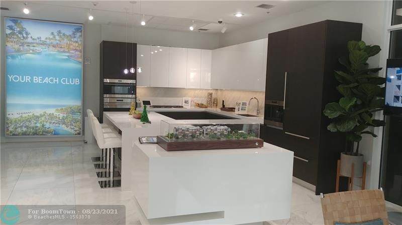 3020 32nd Ave - Photo 1