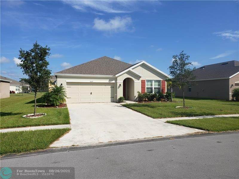 8449 Cobblestone Dr - Photo 1