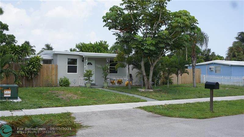 1837 50th St - Photo 1