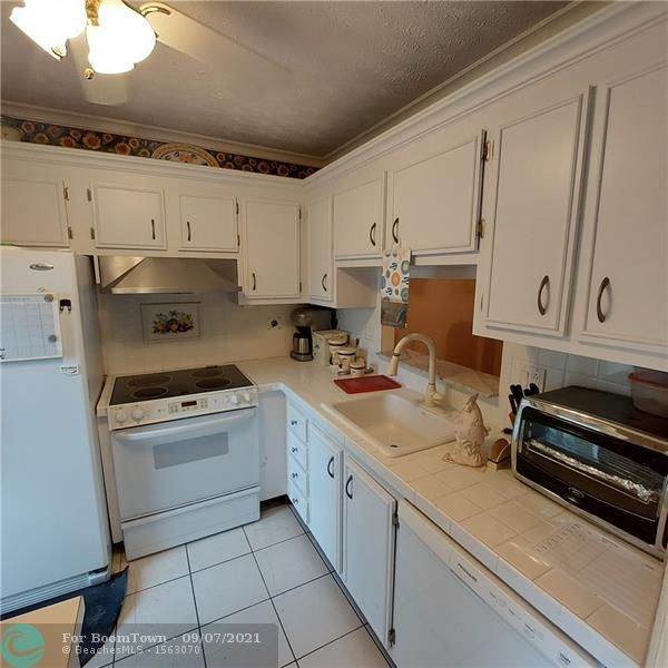 4806 36th St - Photo 1