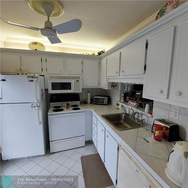 4806 36th St - Photo 1