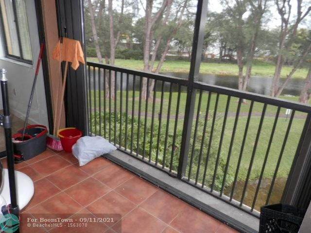 15499 Miami Lakeway - Photo 1
