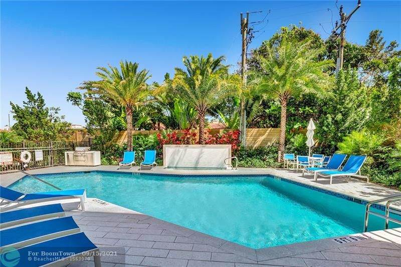 3040 Ocean Blvd - Photo 1