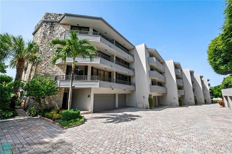 1170 Hillsboro Mile - Photo 1