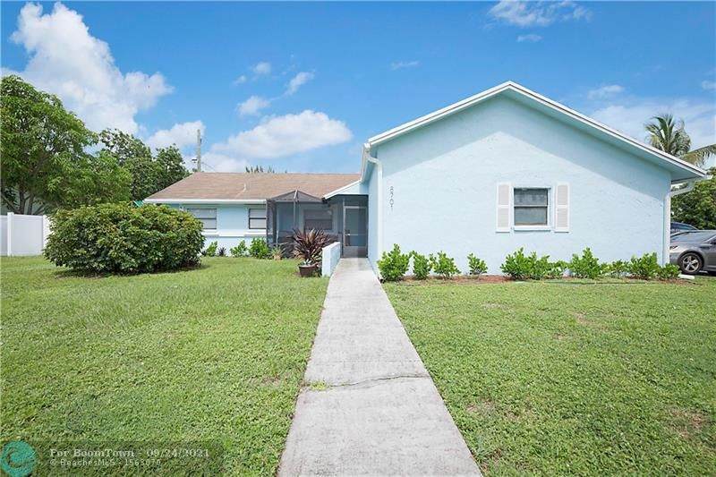 8701 48th St - Photo 1