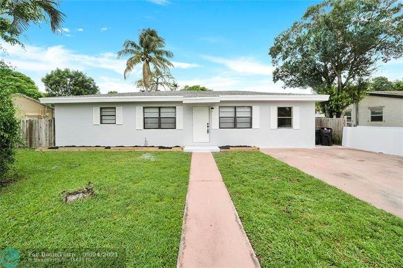 621 Alabama Ave - Photo 1
