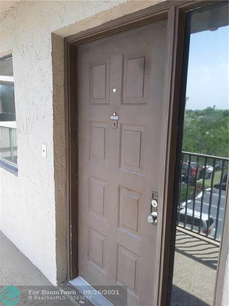 8010 Hampton Blvd - Photo 1
