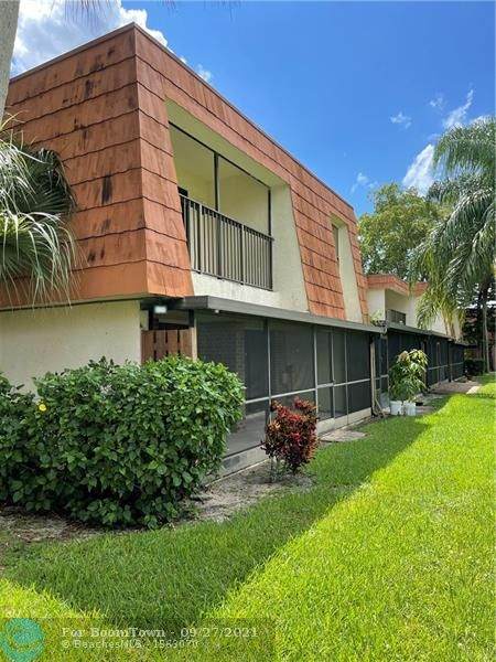 8351 Coral Cir - Photo 1