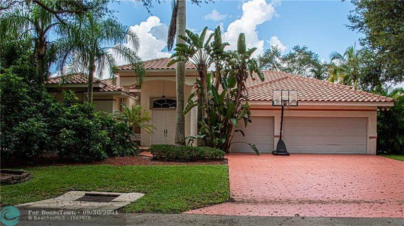 6111 60th Ave - Photo 1