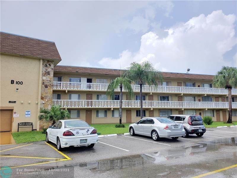 100 Village Green Cir E 315 - Photo 1
