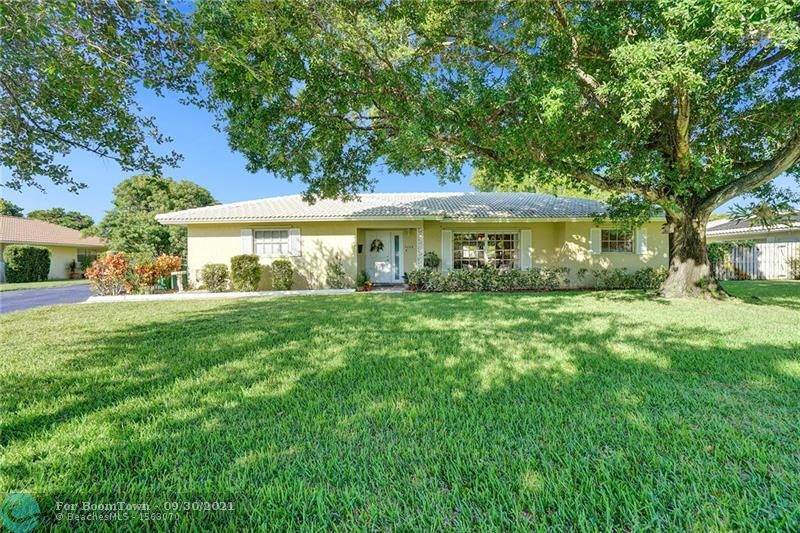 3208 89th Ave - Photo 1