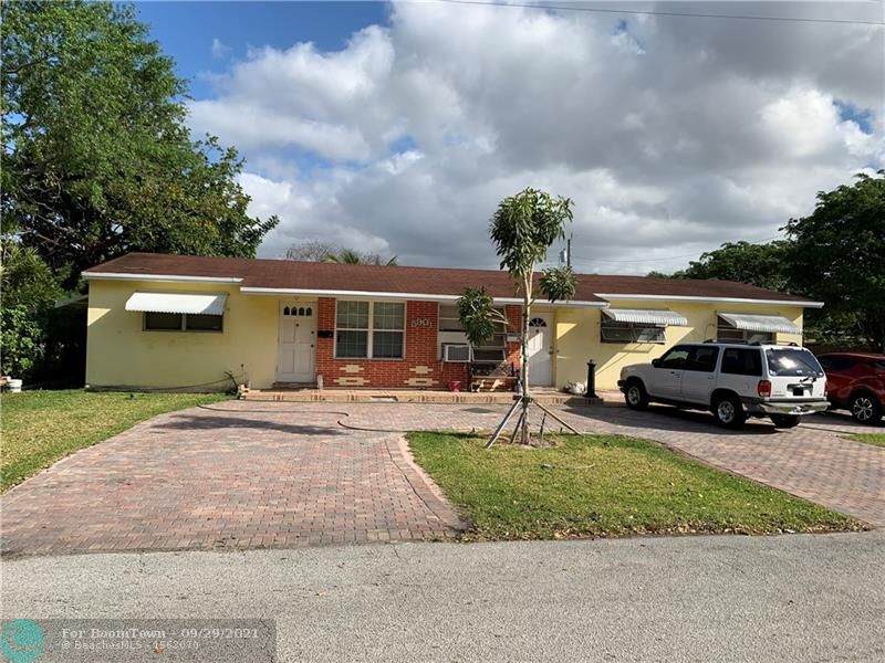 5901 Hayes St - Photo 1